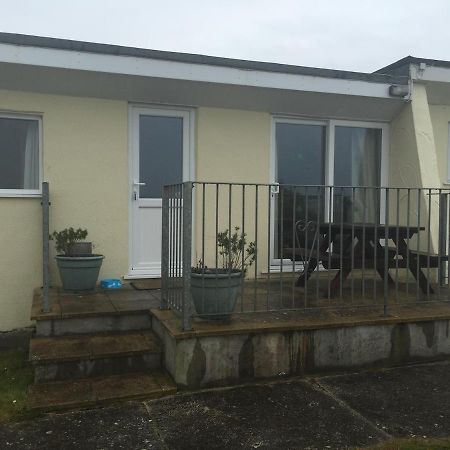 Widemouth Waves Holiday Chalet Poundstock Extérieur photo