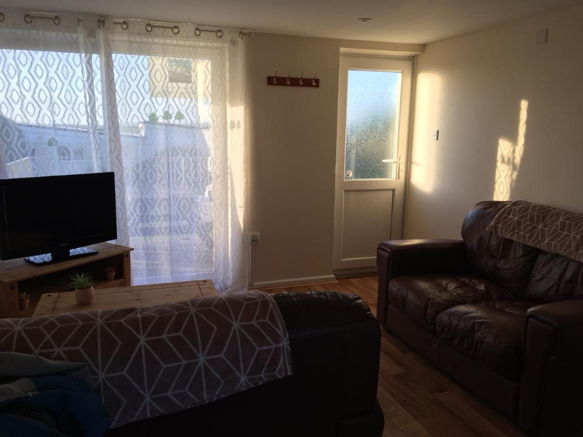 Widemouth Waves Holiday Chalet Poundstock Extérieur photo