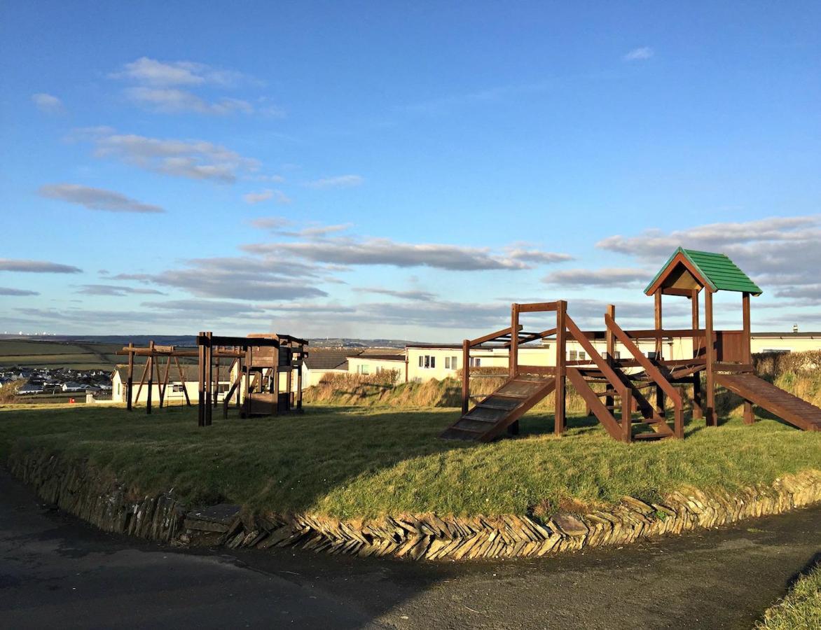 Widemouth Waves Holiday Chalet Poundstock Extérieur photo